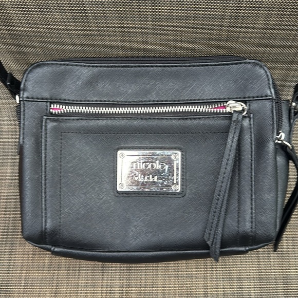 Black Nicole Miller crossbody purse - Picture 2 of 9